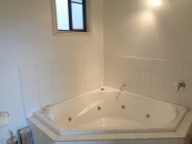 Delatite Bathroom 1b